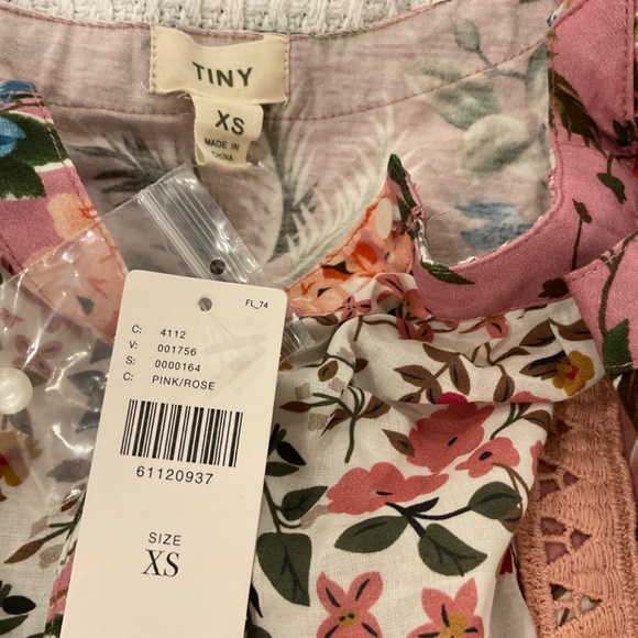 Anthropologie Floral tank top - Picture 2 of 2